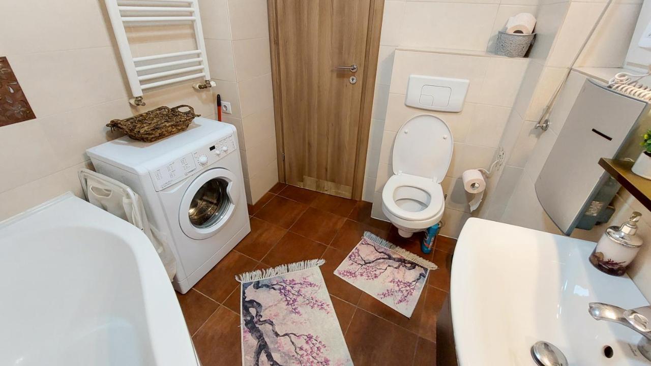 Fancy 1Bd Family Friendly In Historical Centre Διαμέρισμα Βουκουρέστι Εξωτερικό φωτογραφία