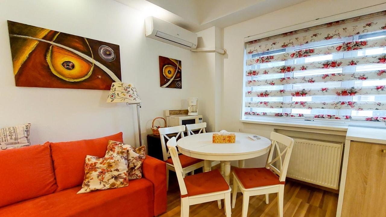 Fancy 1Bd Family Friendly In Historical Centre Διαμέρισμα Βουκουρέστι Εξωτερικό φωτογραφία