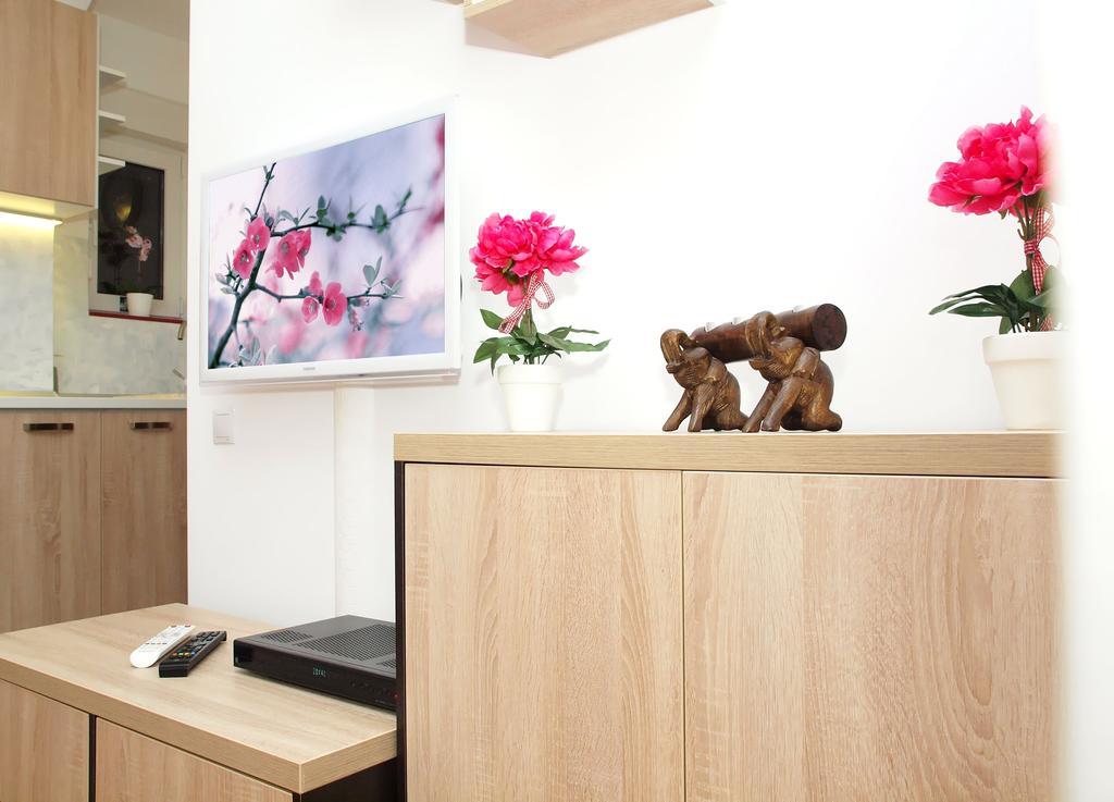 Fancy 1Bd Family Friendly In Historical Centre Διαμέρισμα Βουκουρέστι Εξωτερικό φωτογραφία