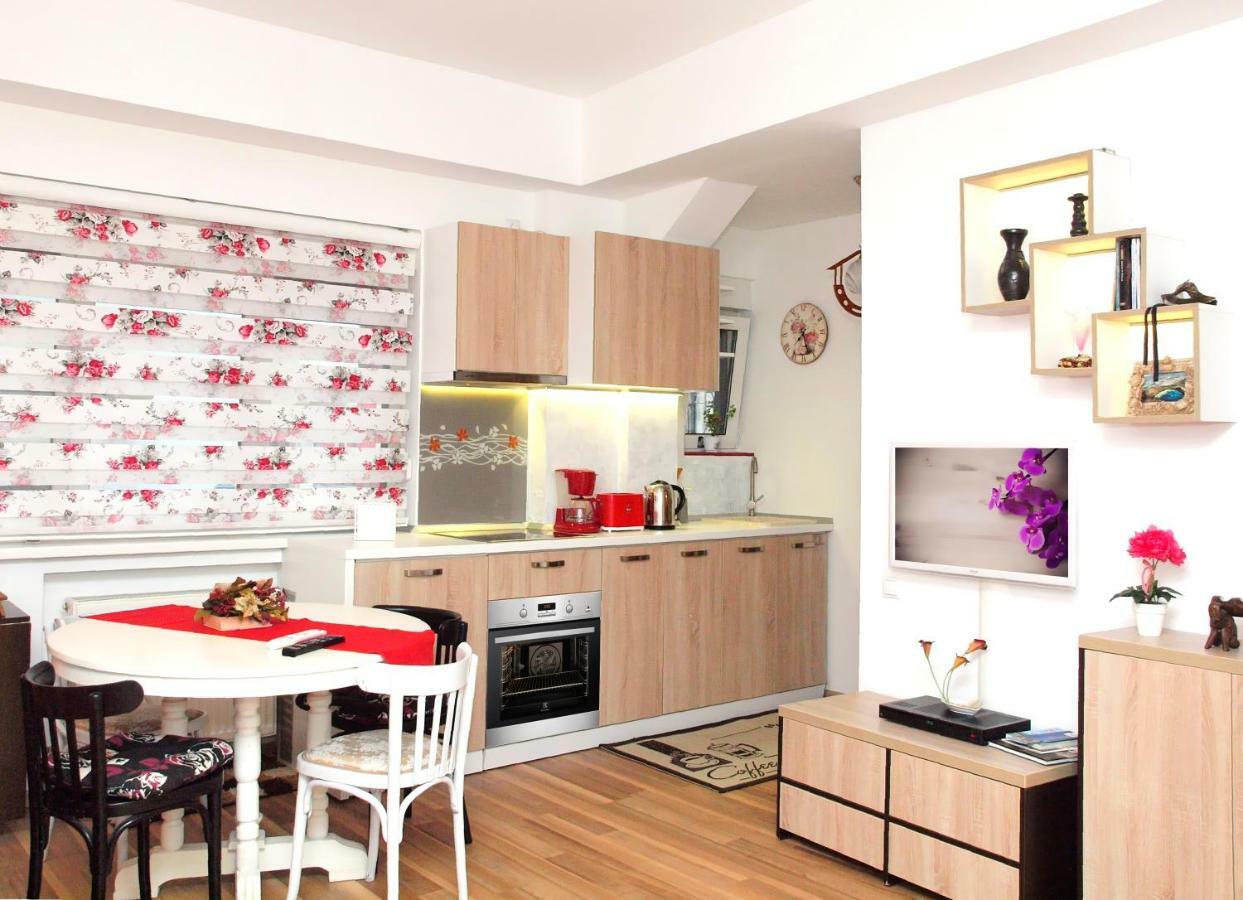 Fancy 1Bd Family Friendly In Historical Centre Διαμέρισμα Βουκουρέστι Εξωτερικό φωτογραφία